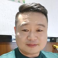 刘先晟的人生观头像