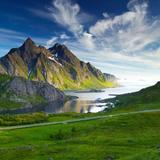 一丝不苟青山9R1头像