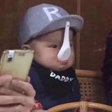 深隔800头像
