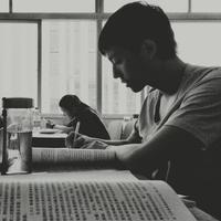 与一个或者小孩头像