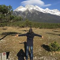 旅行中遇见彼此头像