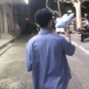 最后的轻语l的个人资料头像