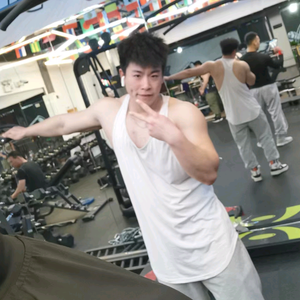 就叫大树吧头像