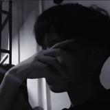颓废的人461头像