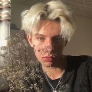 lucky155的个人资料头像