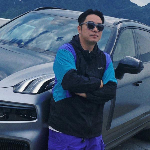 老颜的车世界头像