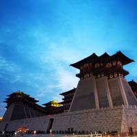 宇宙星空岳头像