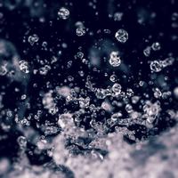 水无形而有万形头像
