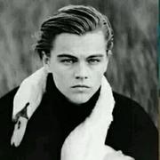 _鱼摆摆_3的个人资料头像