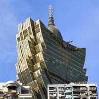 三万天足以头像