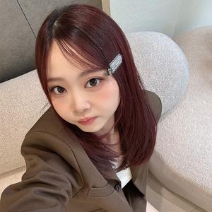 小伶很忙