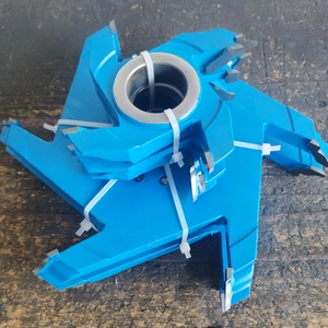 三兄木工刀具头像