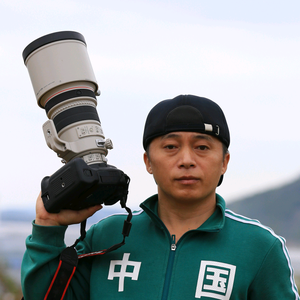 小哥哥摄影头像