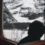 饿了睡不着99头像