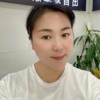 汽车服务小荣姐头像