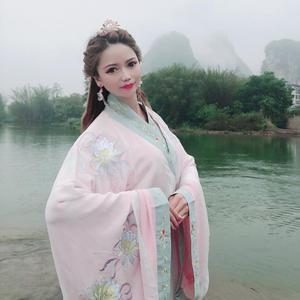 青海～伊娜美头像