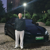 大圆脸的海豹06GT头像