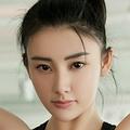 美女卢娜头像